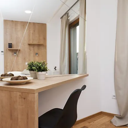 Echodom Lubicz 17c Apartament Kraków